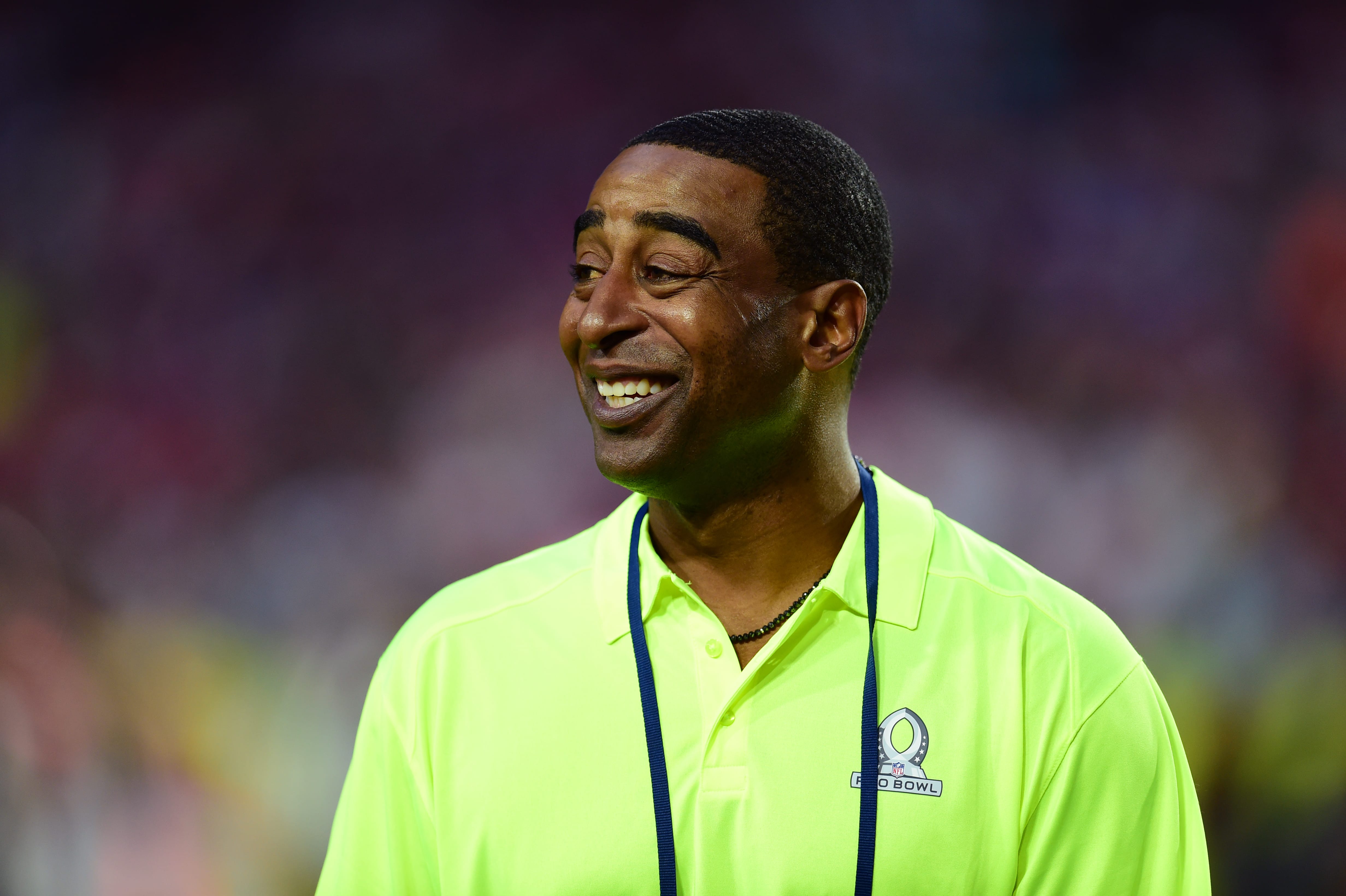 Foot Streaming Twitter Twitter Teams Up With NFL Analyst Cris Carter As Thursday Night Football  Streaming Debuts
